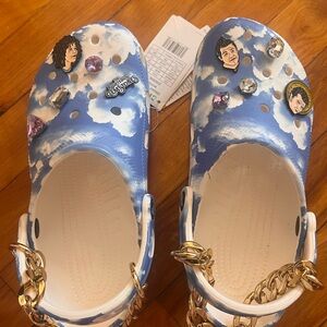 NWT Cloud Sky Crocs Women’s 8